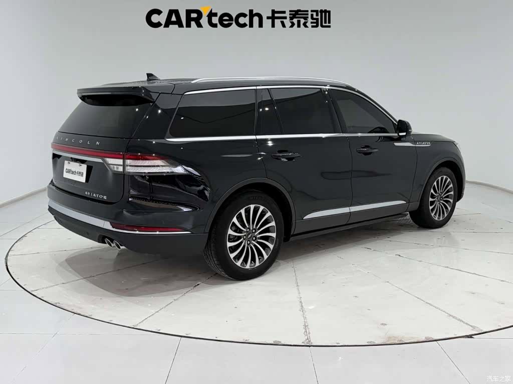 Lincoln Aviator, 2021 11