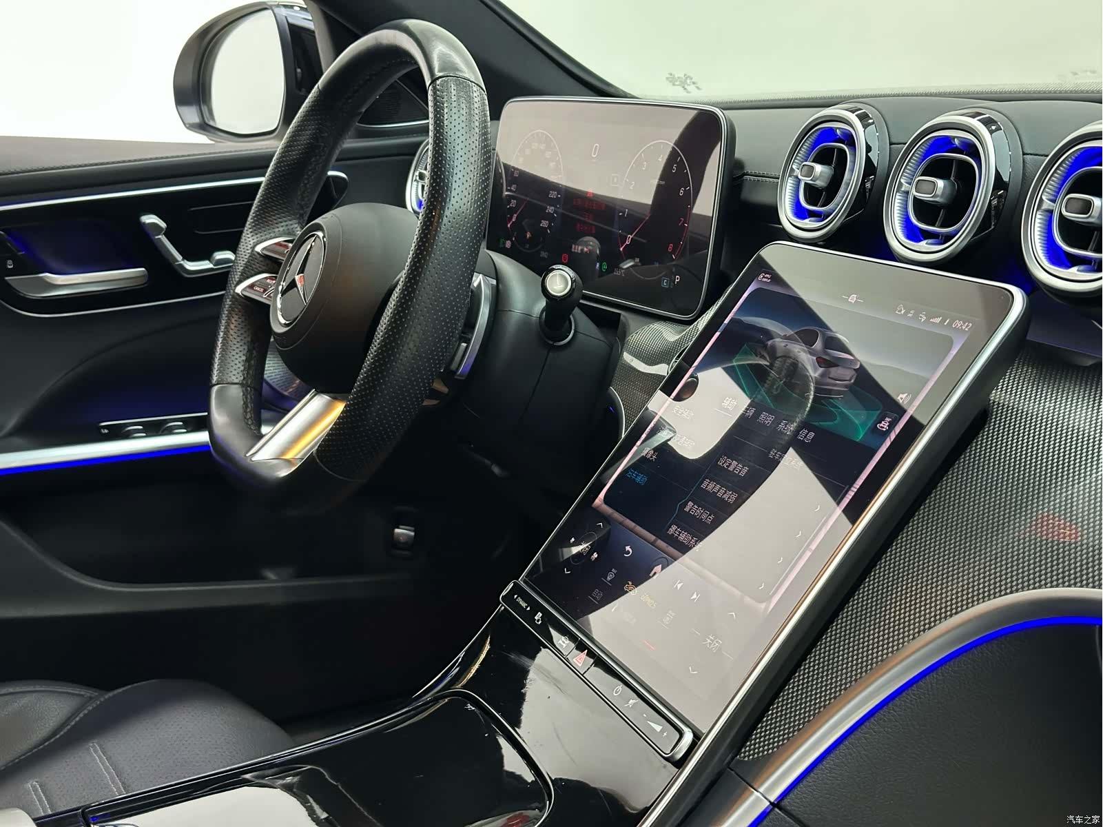 Mercedes-Benz C-Class, 2024 30