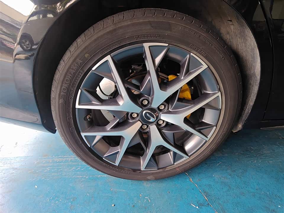 Trumpchi Shadow Leopard
