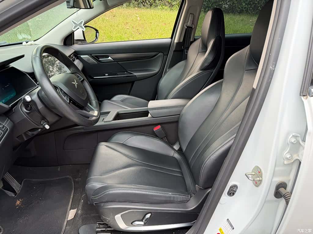 Xpeng G3i, 2022 8