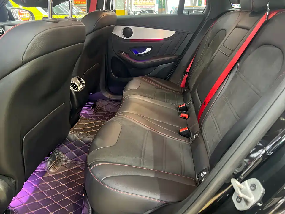 Mercedes-Benz GLC AMG