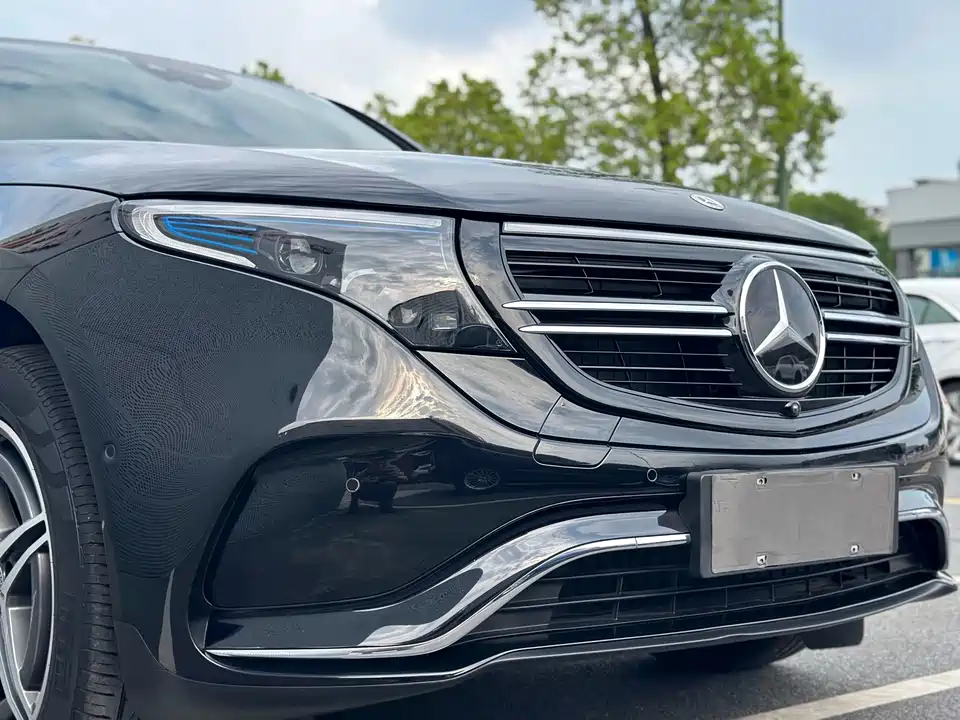 Mercedes-Benz EQC Mercedes-Benz EQC
