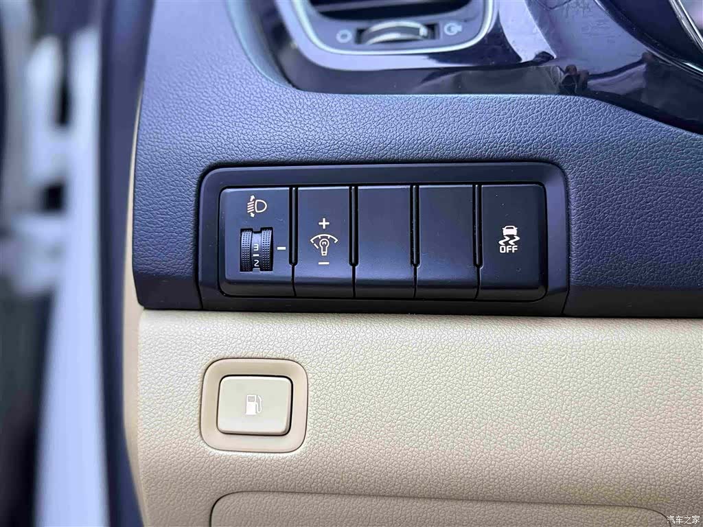 Kia Carnival, 2017 12
