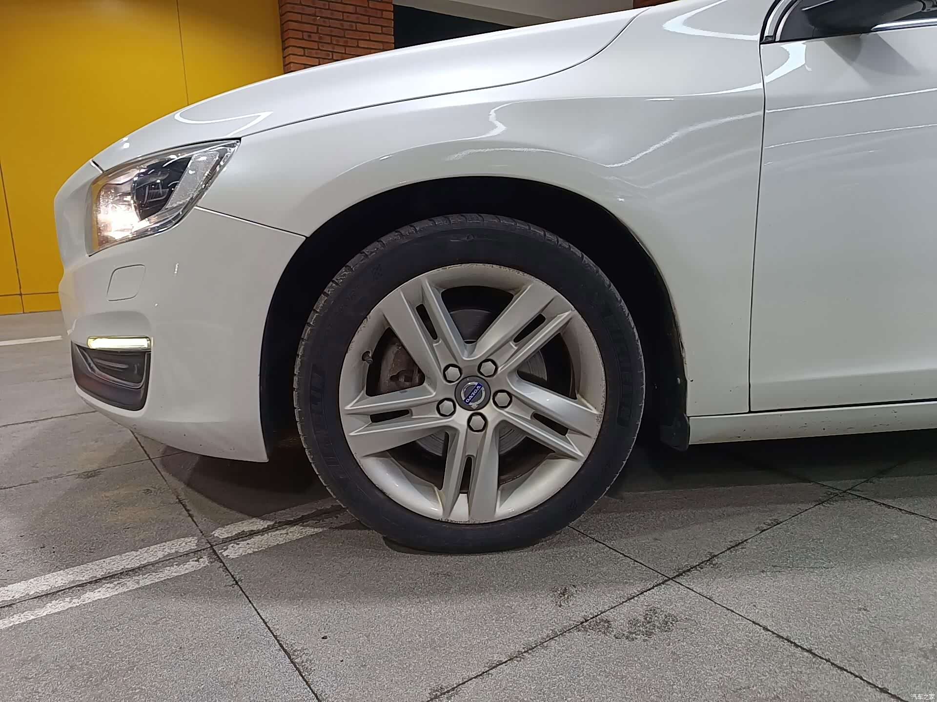 Volvo S60, 2016 15