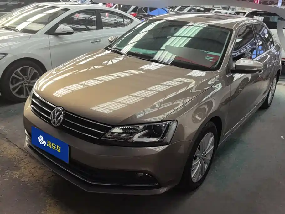 Volkswagen Sagitar