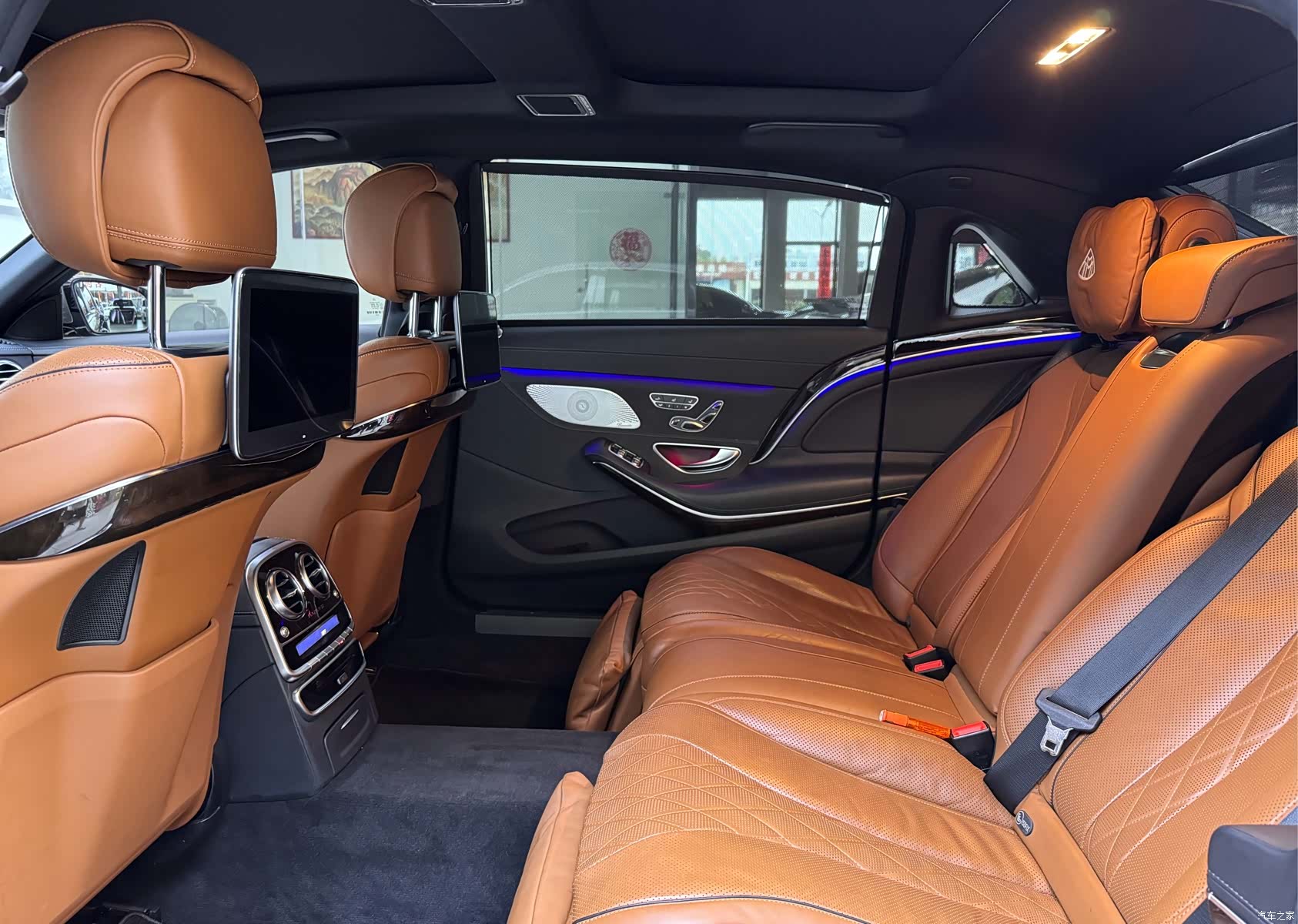 Maybach S-Class, 2021 6