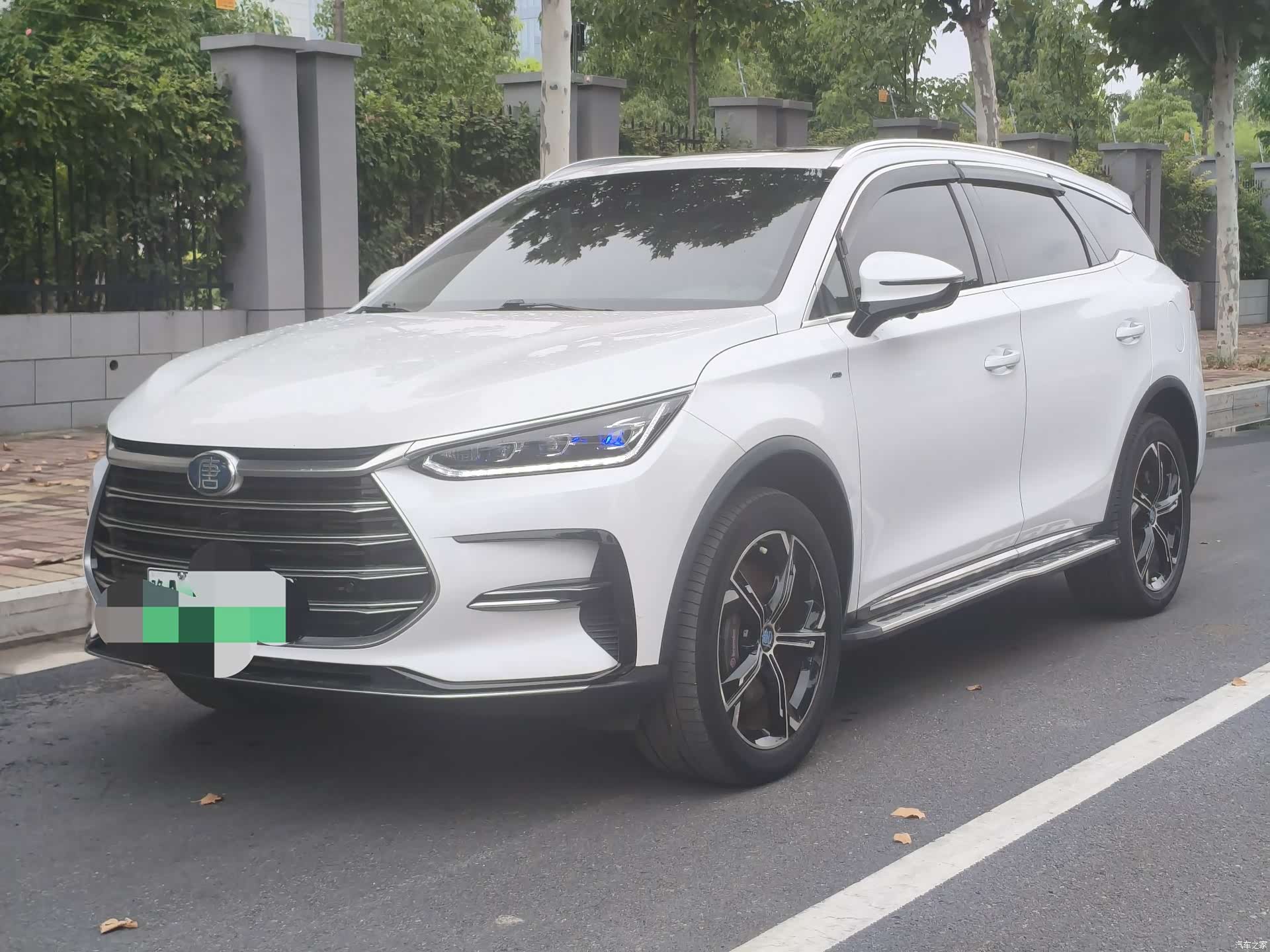 BYD Tang