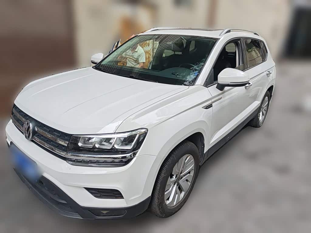 Volkswagen Tharu