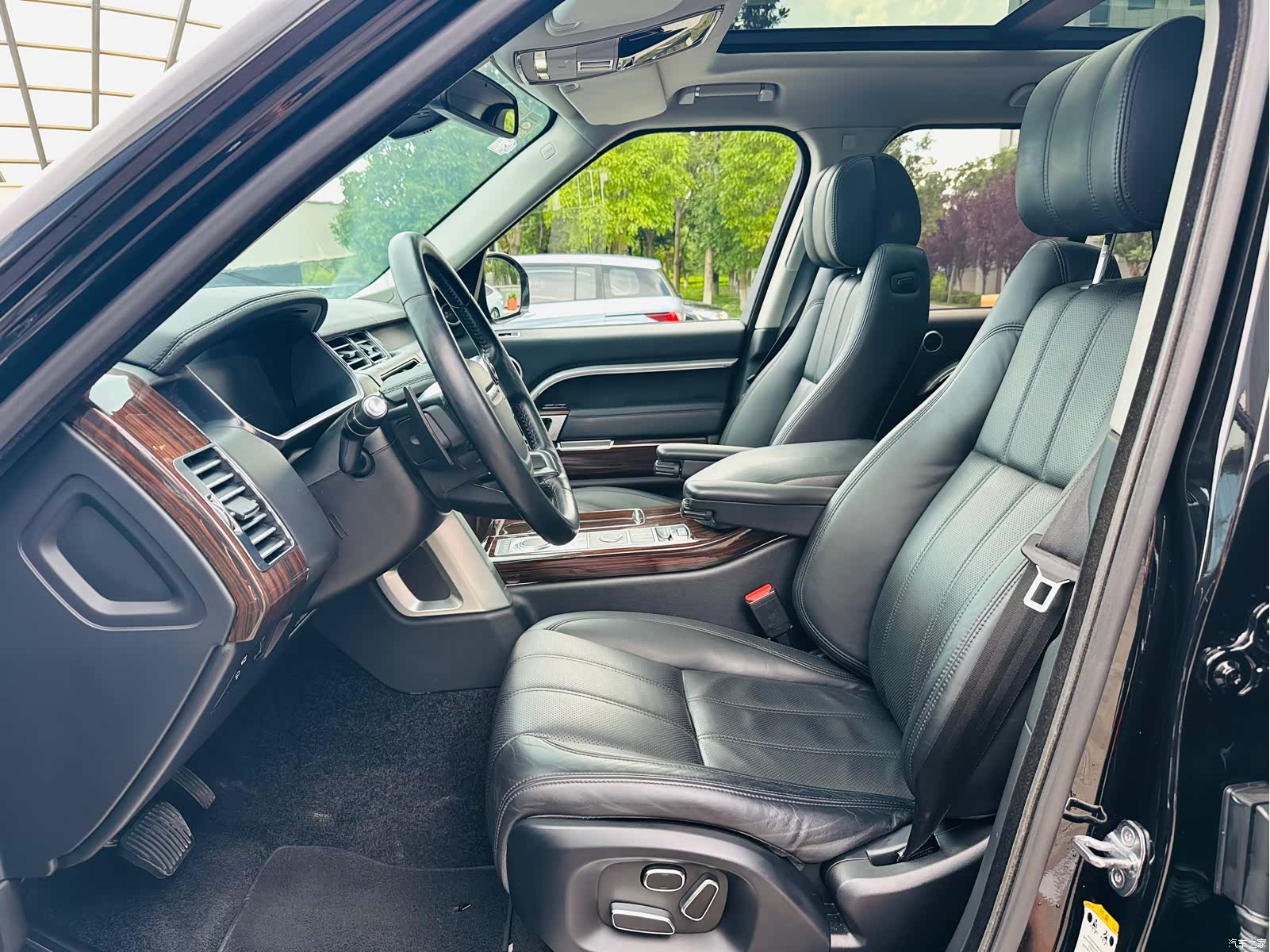 Land Rover Range Rover, 2013 8
