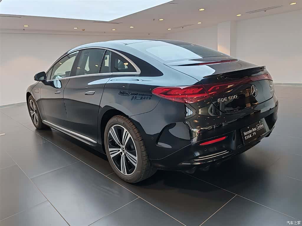Mercedes-Benz EQE, 2025 14