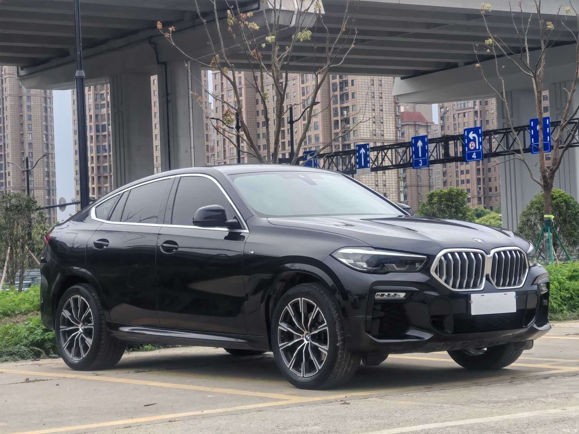 BMW X6, 2021 3