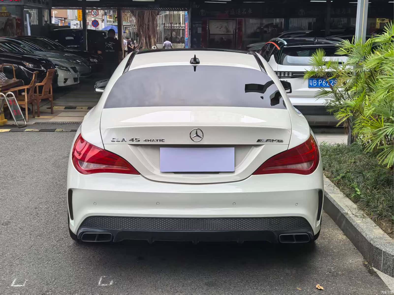 Mercedes-Benz CLA, 2014 4