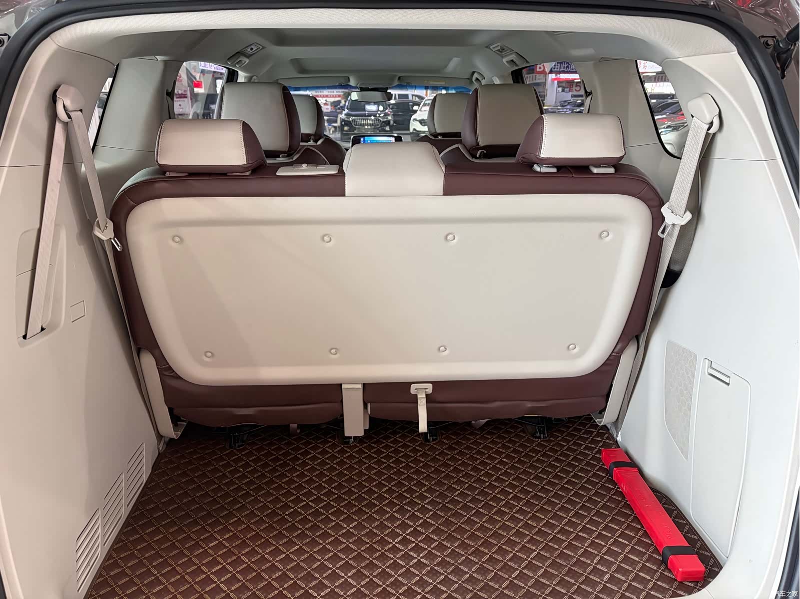 Buick GL8, 2022 6