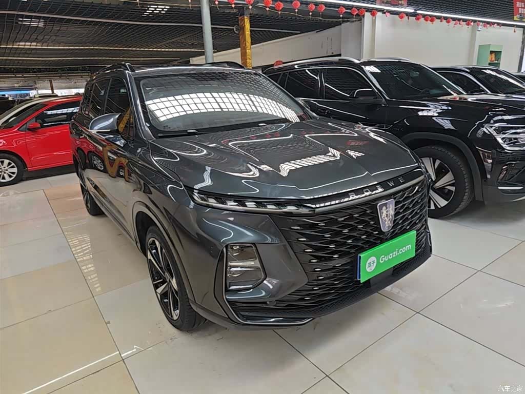 Roewe RX5, 2022 4