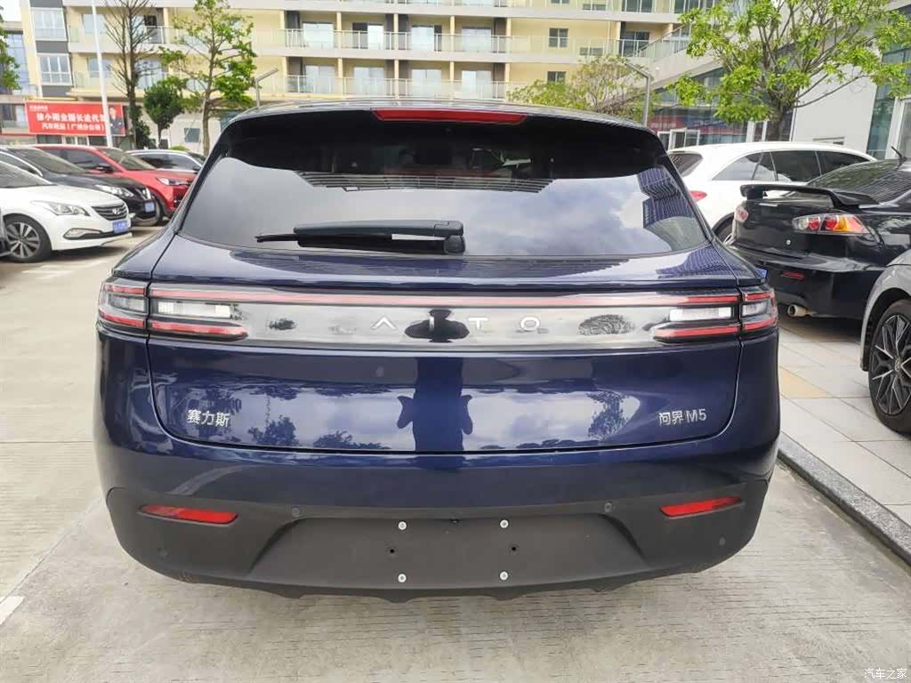 AITO M5, 2023 8