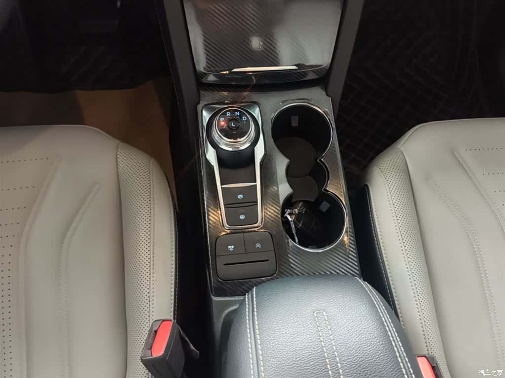 Ford Escape, 2021 14