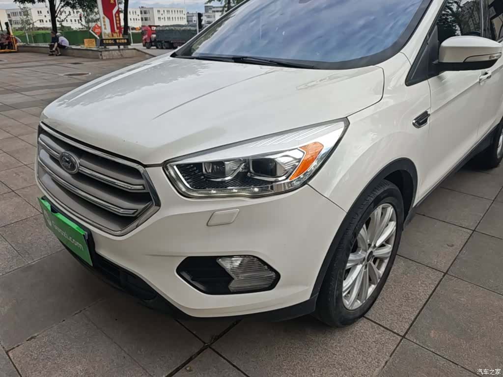 Ford Kuga, 2017 24