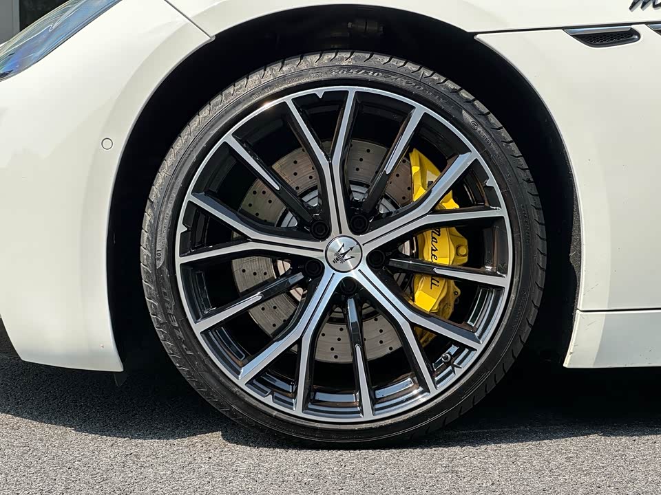 Maserati GranTurismo