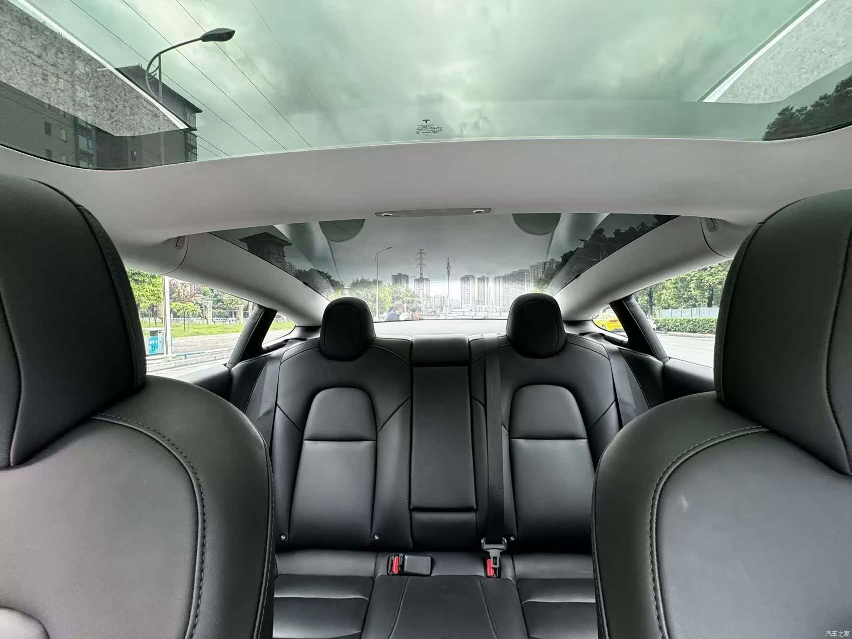Tesla Model 3, 2021 17