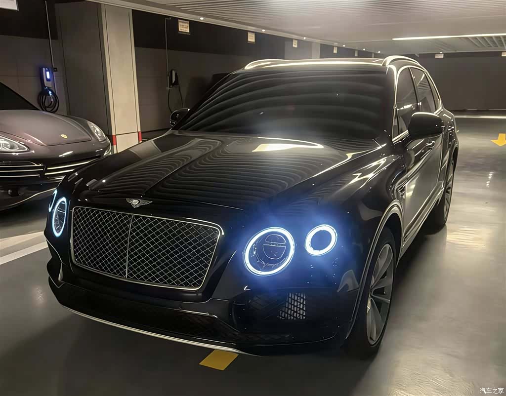 Bentley Bentayga