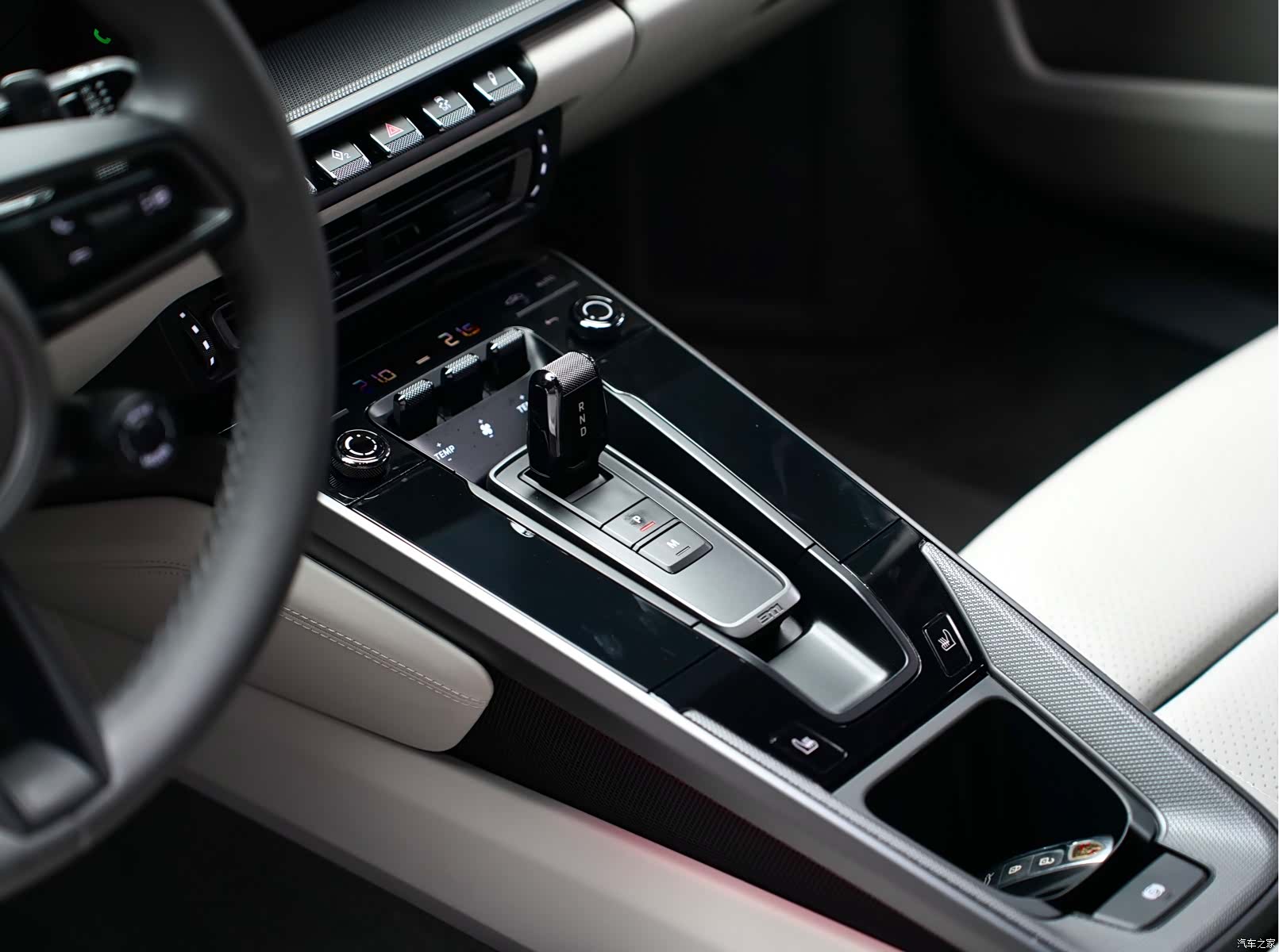Porsche 911, 2022 16