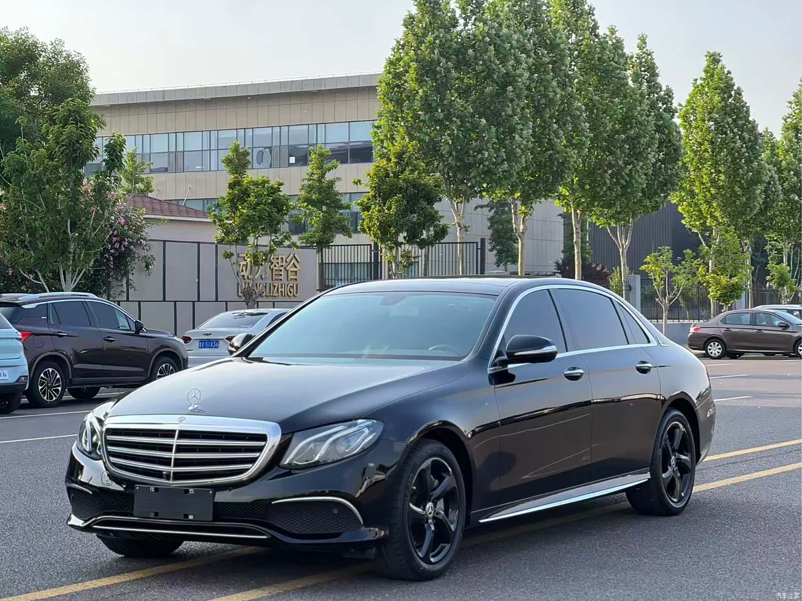 Mercedes-Benz E-Class, 2018 1