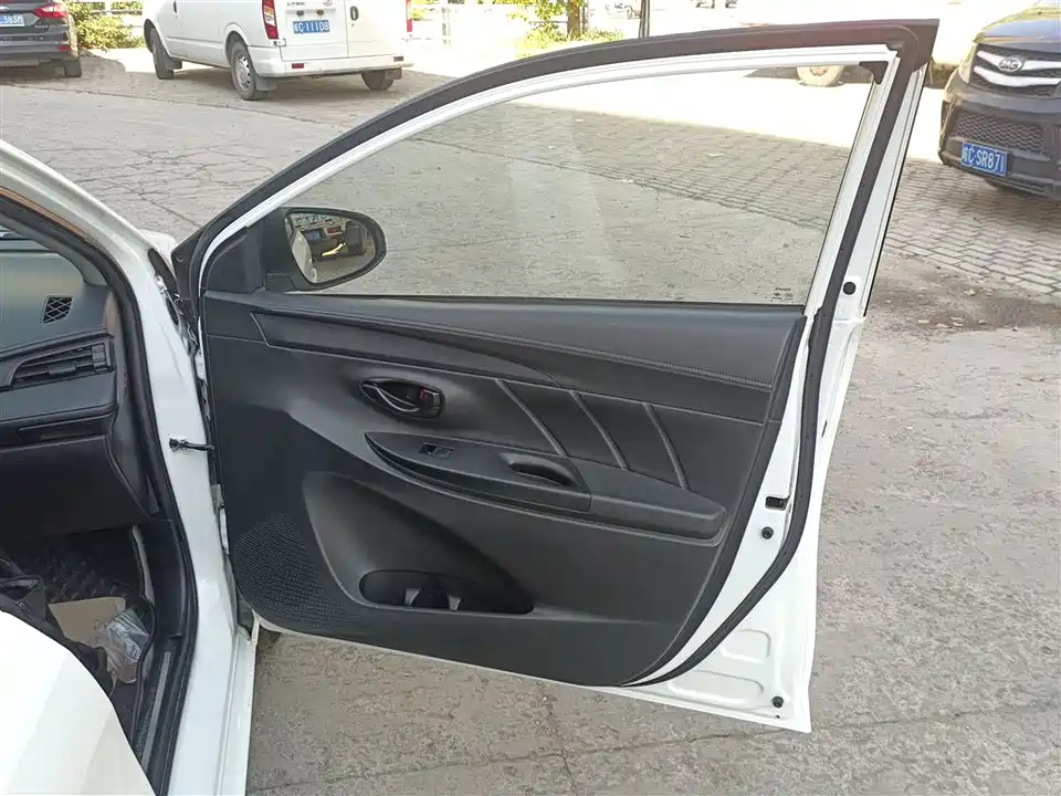 Toyota YARiS L Zhixuan