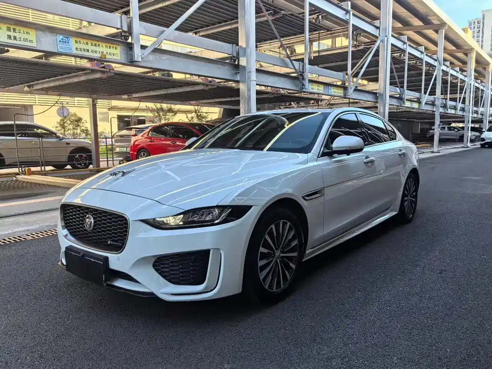 Jaguar XEL