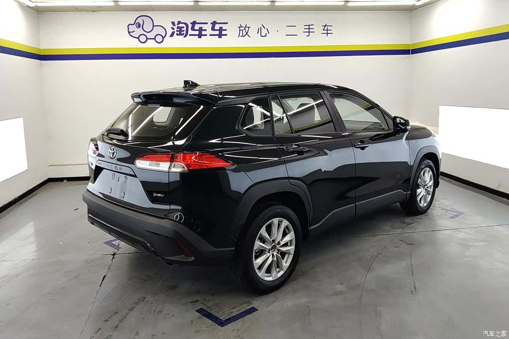 Toyota Corolla, 2026 3