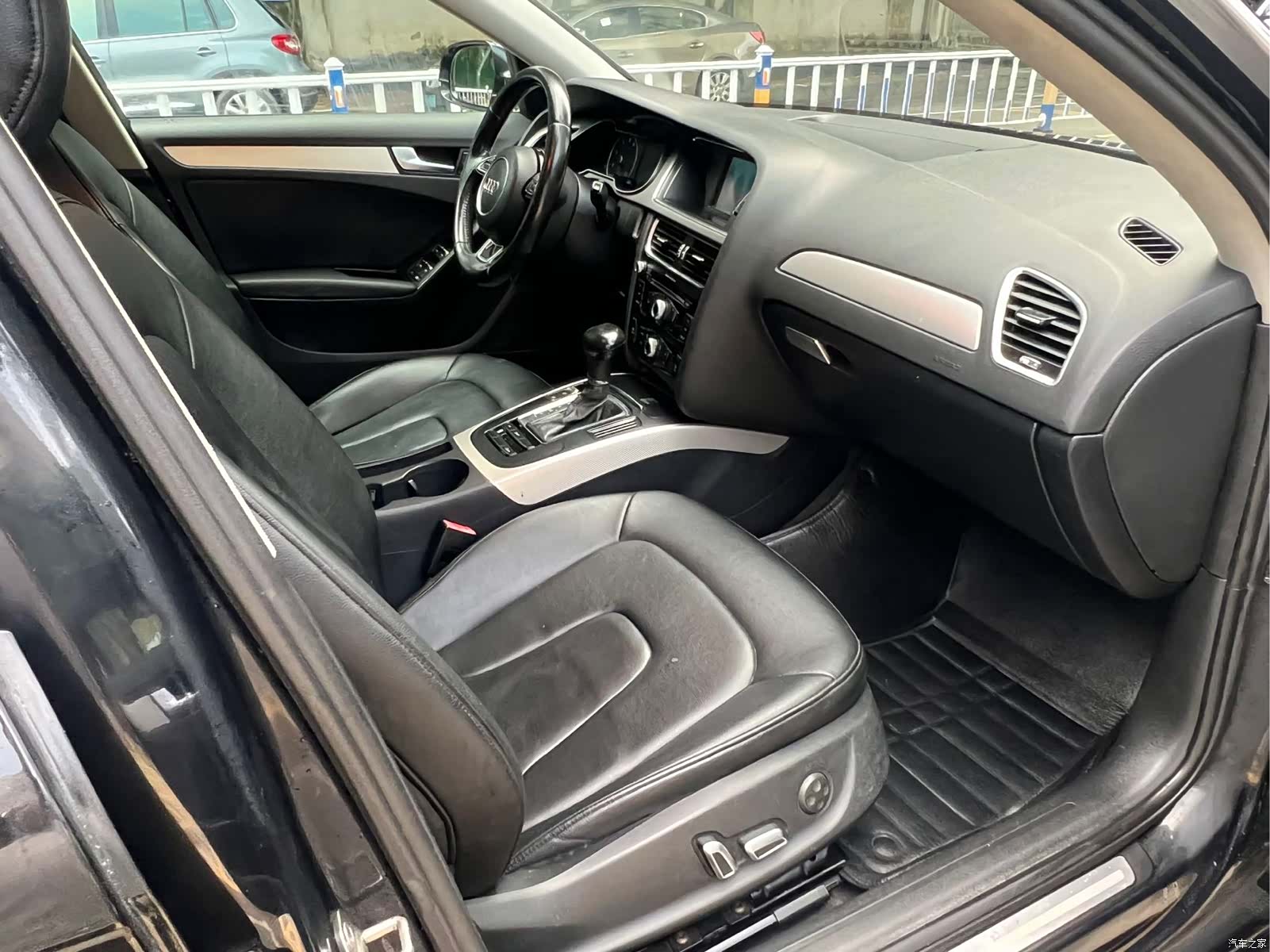 Audi A4L, 2013 12