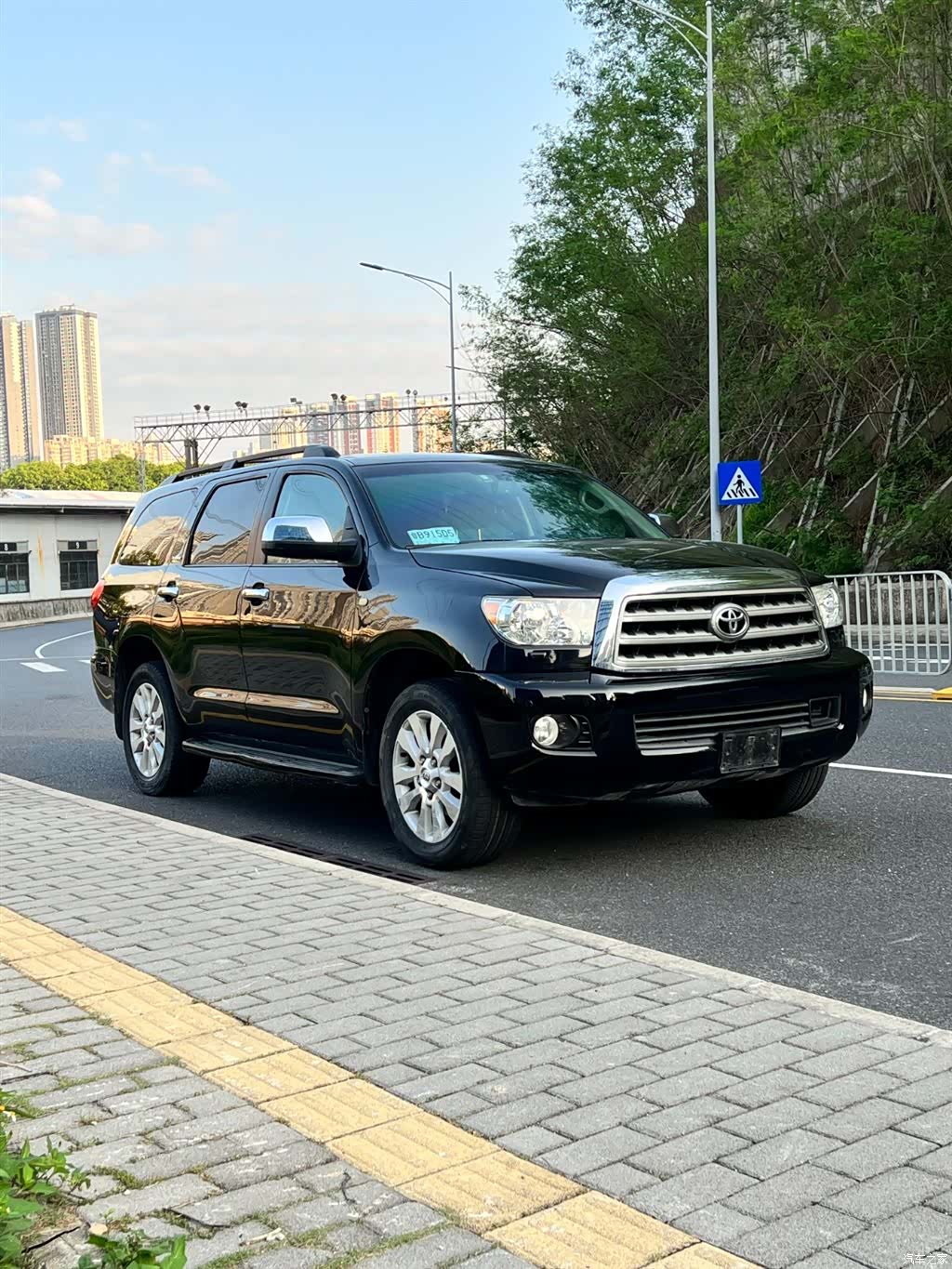 Toyota Sequoia, 2014 3