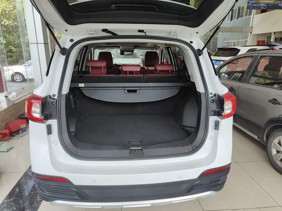 Forthing Popular T5 Forthing Popular T5