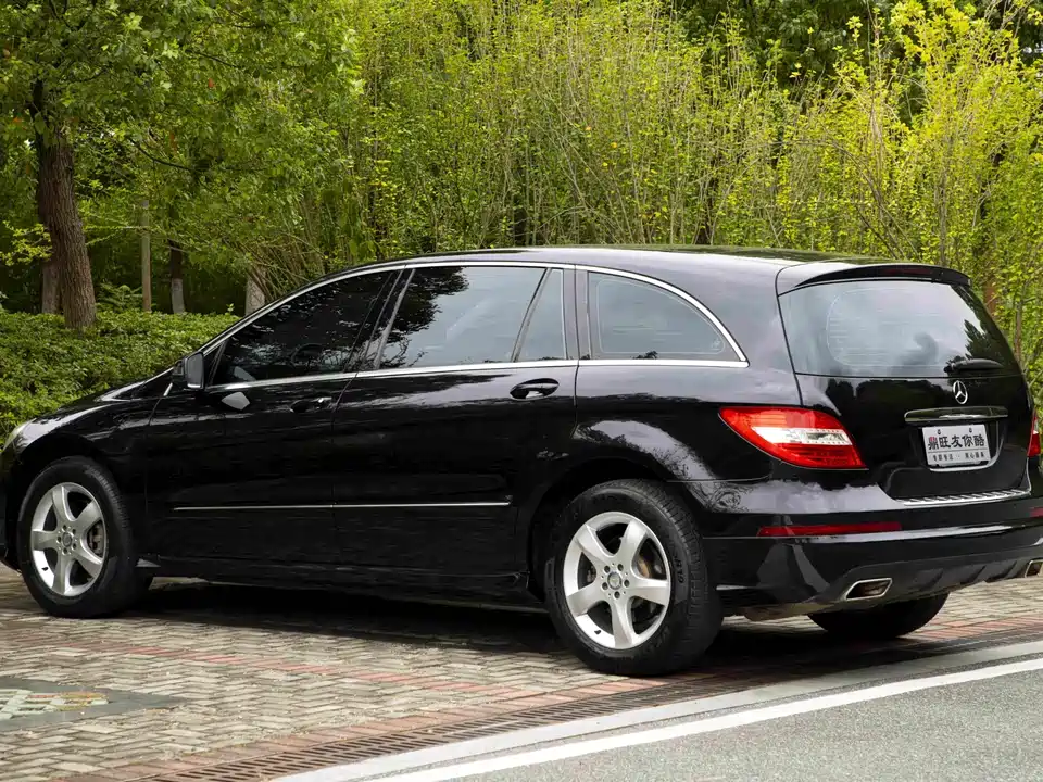 Mercedes-Benz R-class