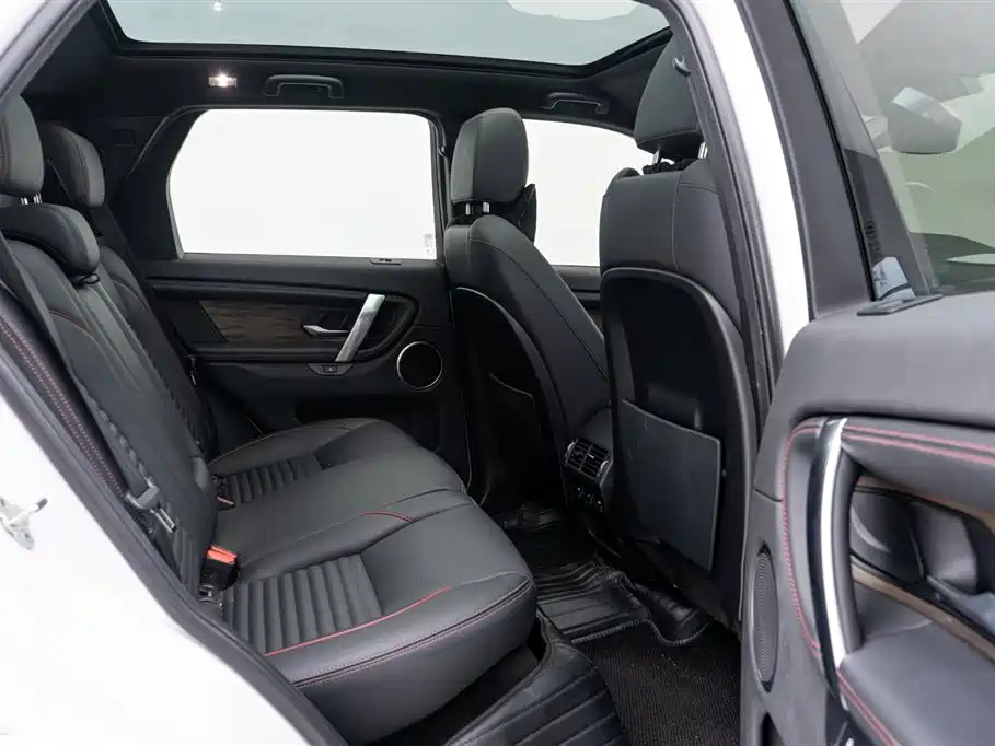 Land Rover Discover sports