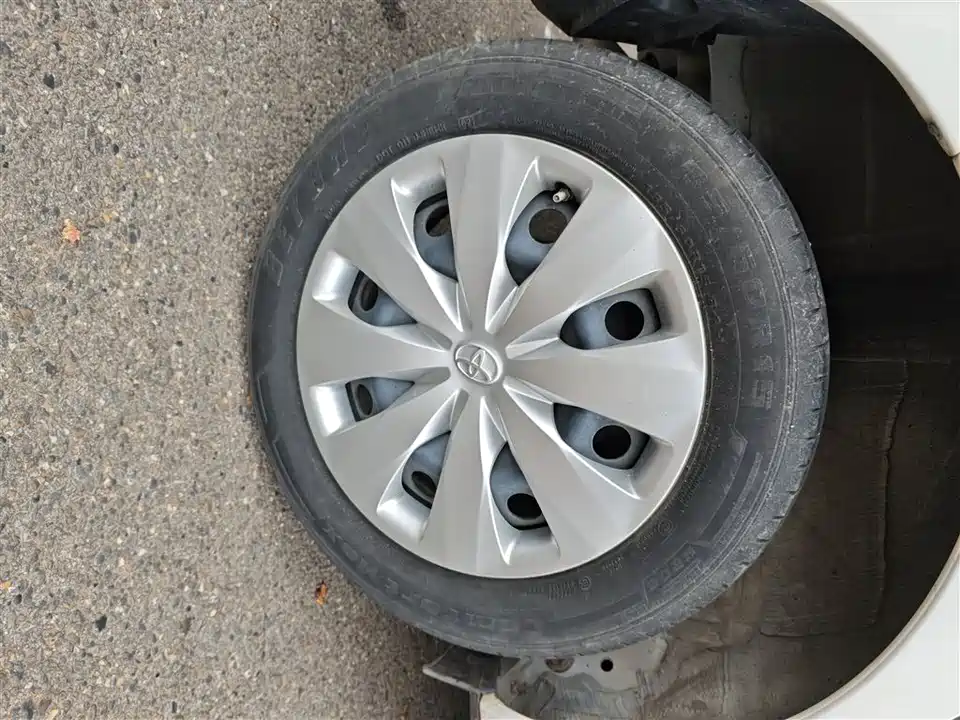 Toyota YARiS L Zhixuan