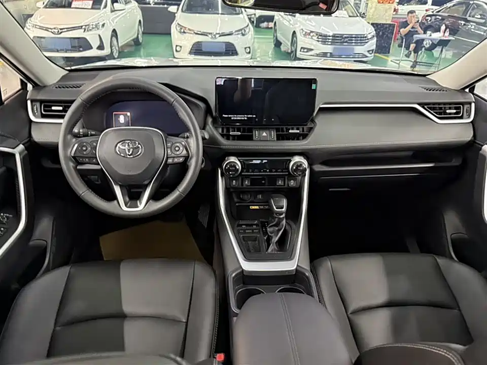 Toyota RAV4 Rongfang