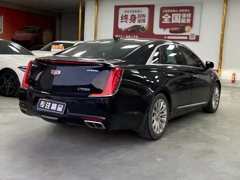 Cadillac XTS