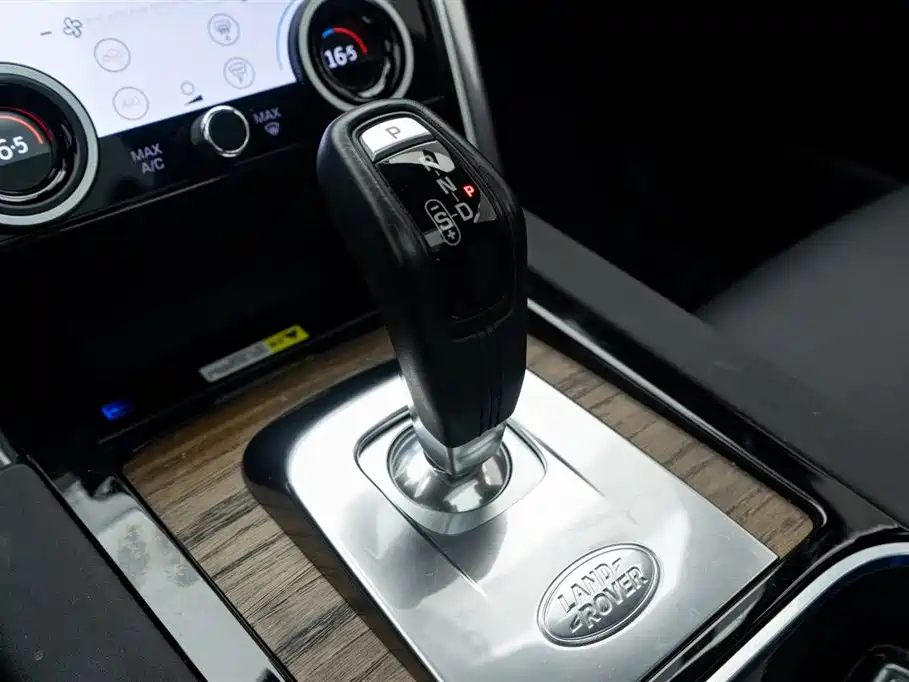 Land Rover Discover sports