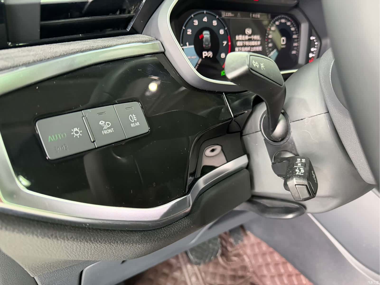 Audi Q3, 2022 14