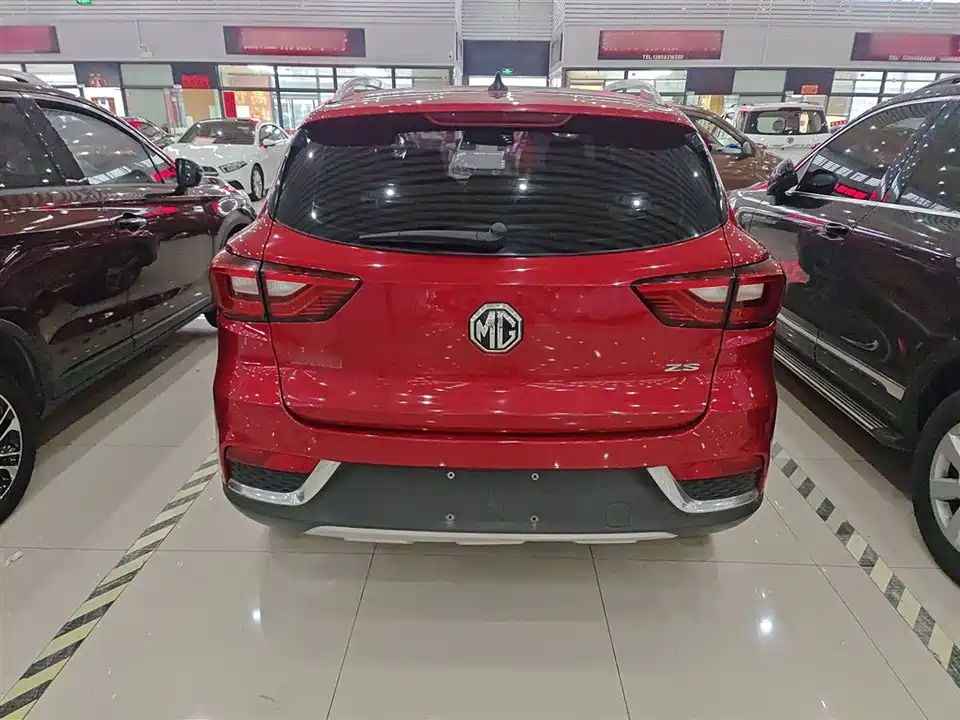MG ZS