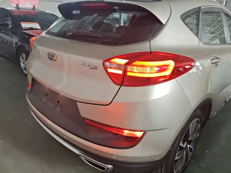 Geely Emgrand GS