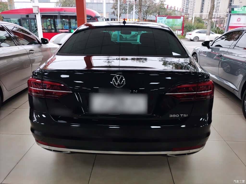 Volkswagen Phideon, 2023 4