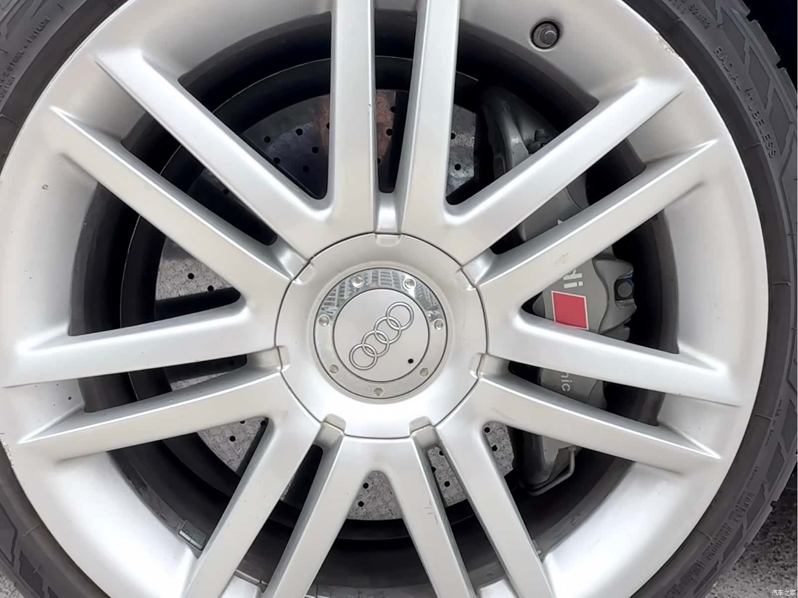 Audi TT, 2008 8