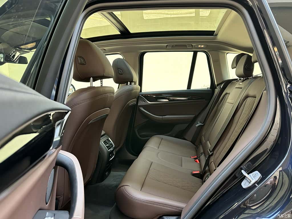 BMW X3, 2024 10