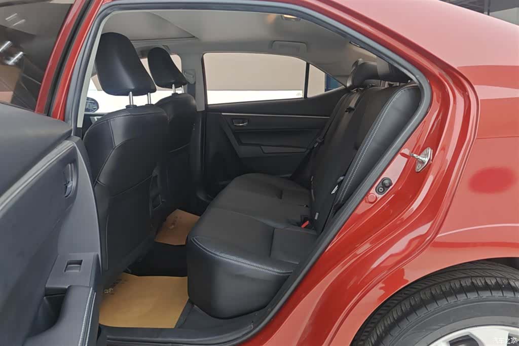 Toyota Corolla, 2016 11