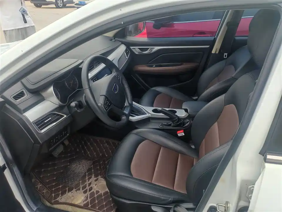 Geely Vision