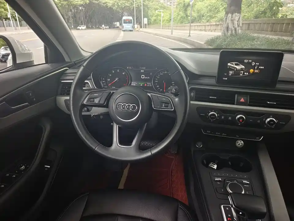 Audi A4L