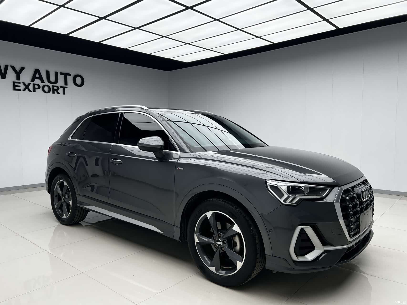Audi Q3, 2022 2