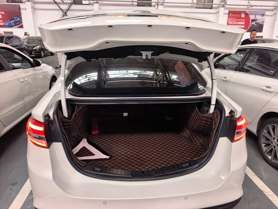 Ford Mondeo 2017, фото 18