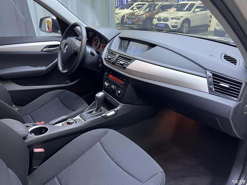 BMW X1, 2014 12